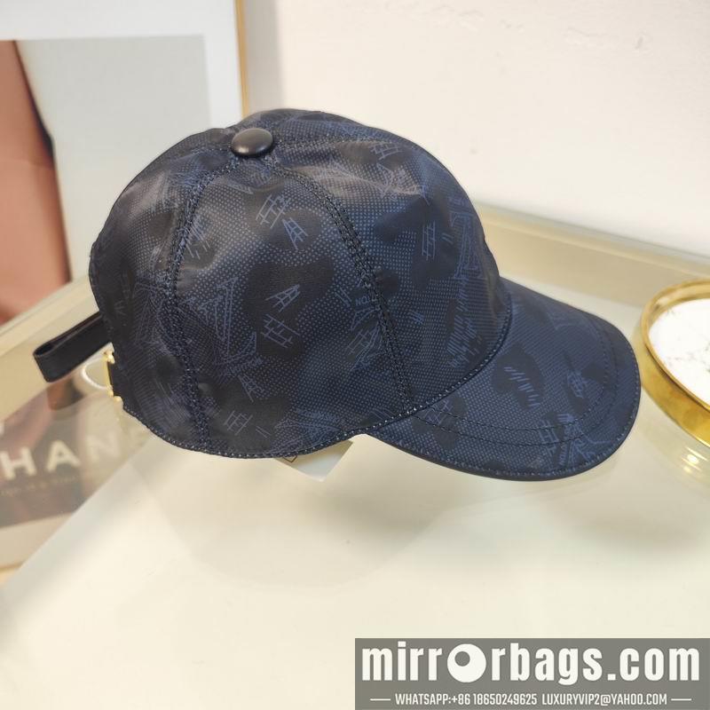 LV Hat dx138