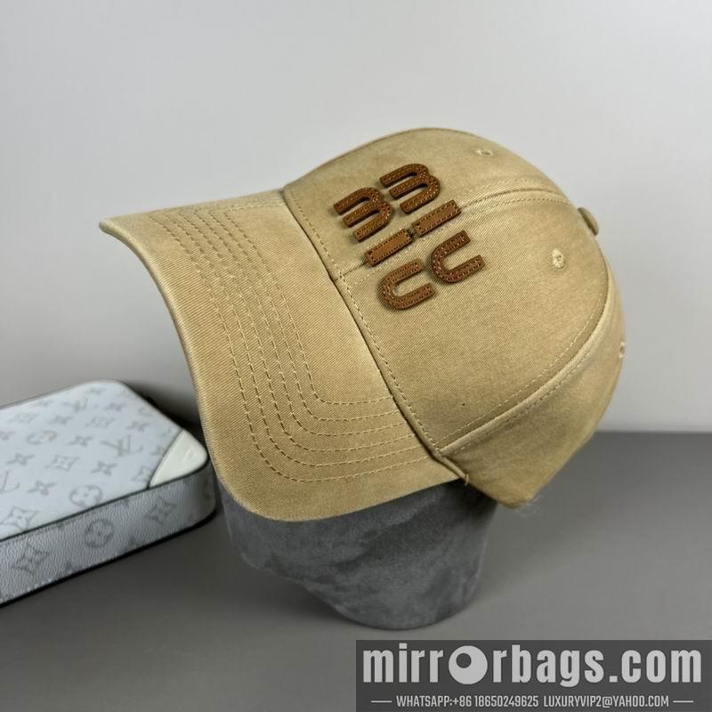 Miumiu Hat dx09