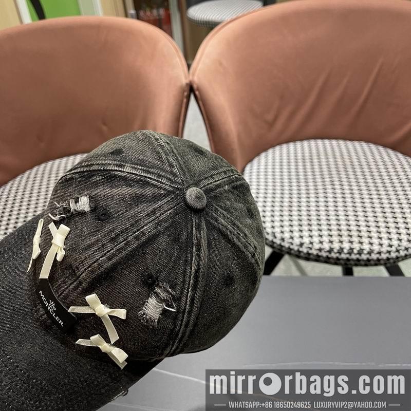 Moncler Hat 041403
