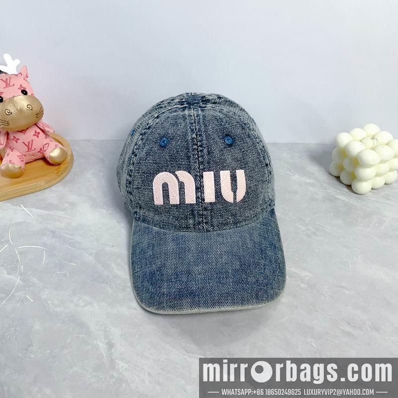 Miumiu Hat dx46