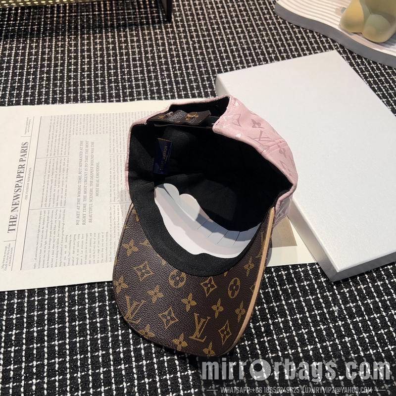 LV Hat 042603