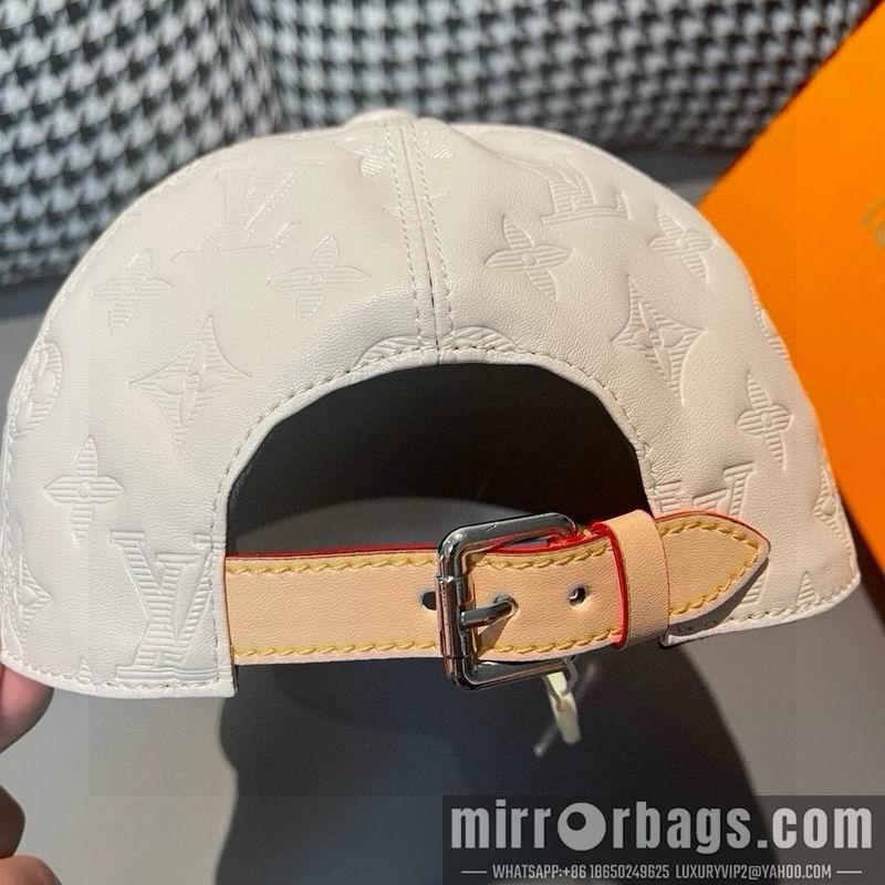 LV Hat 072210