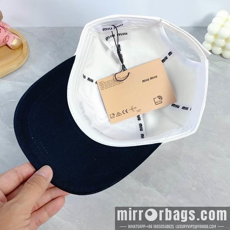 Miumiu Hat dx58