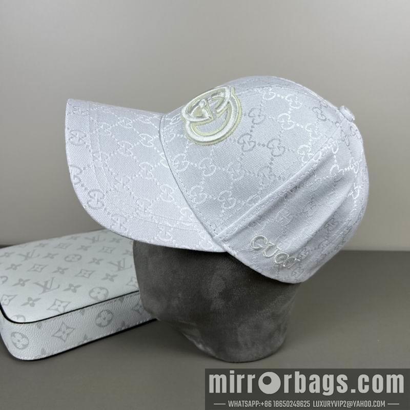 Gucci Hat dx38