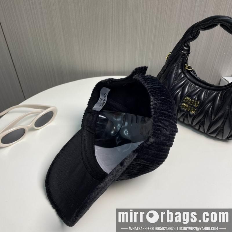 Chanel Hat 010401