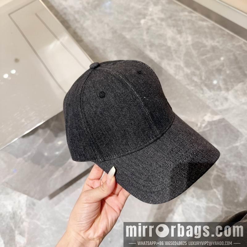 Burberry Hat 072803