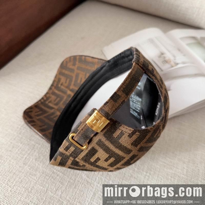 Fendi Hat dx69