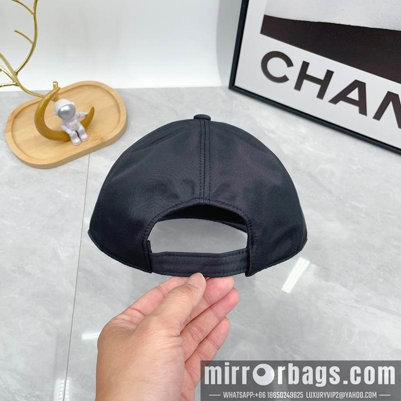 Prada Hat dx76