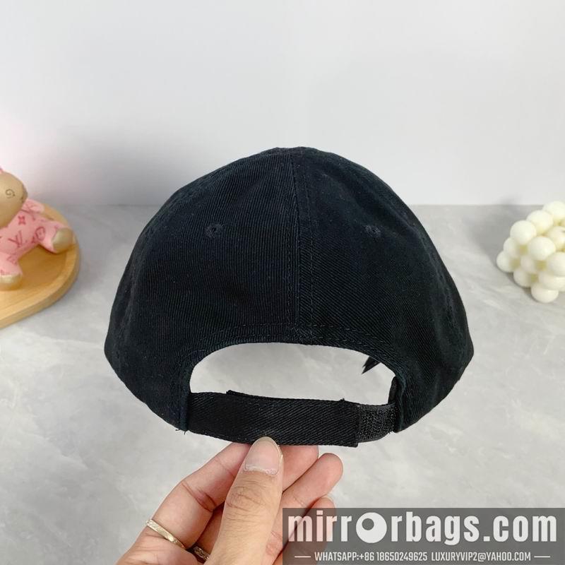 Balenciaga Hat dx56
