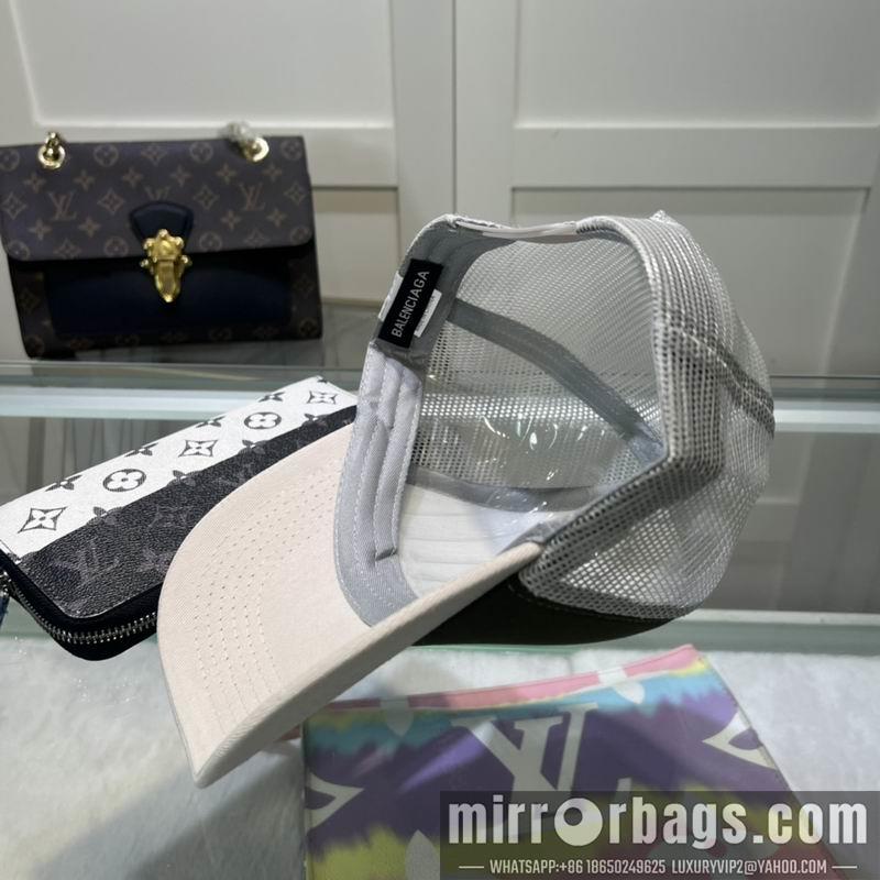 Balenciaga Hat dx83