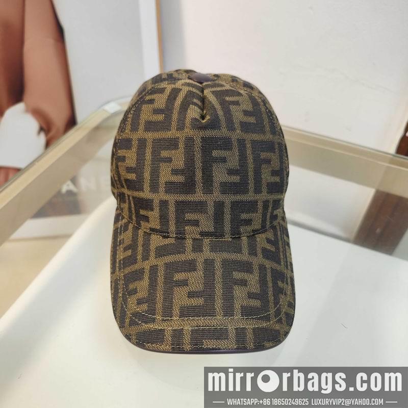 Fendi Hat dx93