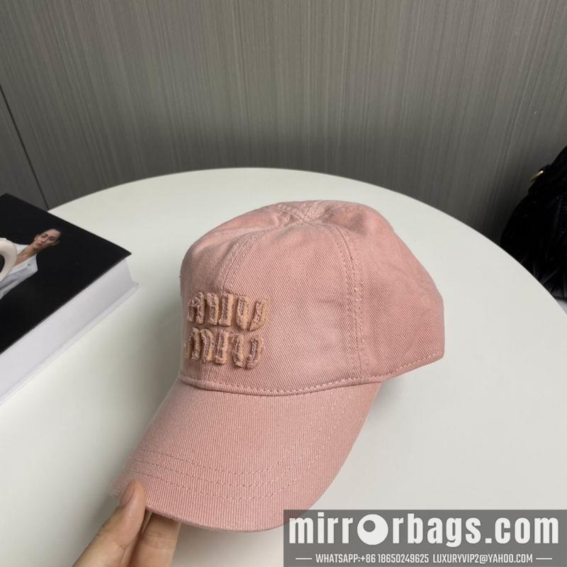 Miumiu Hat 072802