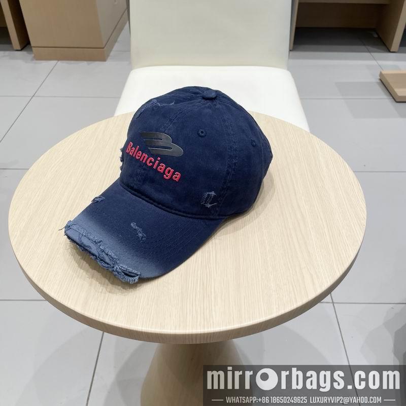 Balenciaga Hat 041402