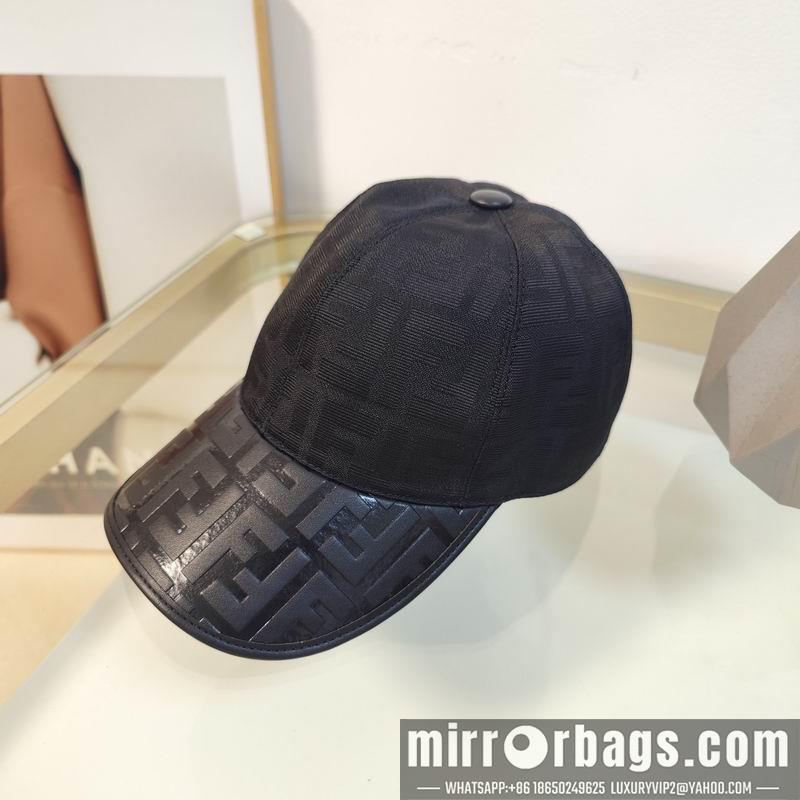 Fendi Hat dx70
