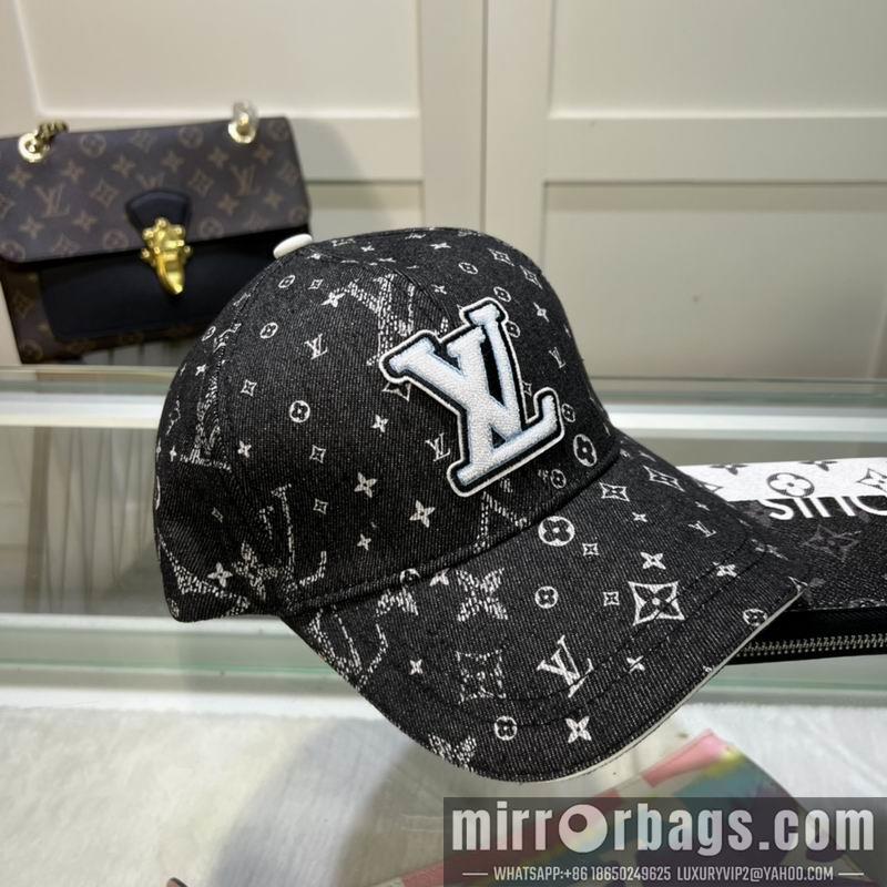 LV Hat dx16