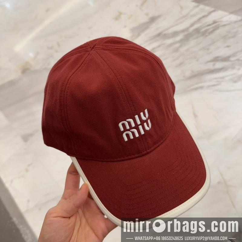 Miumiu Hat dx36