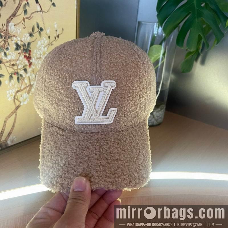 LV Hat 010601