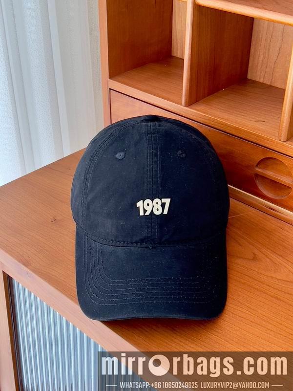 Other Hat 072803