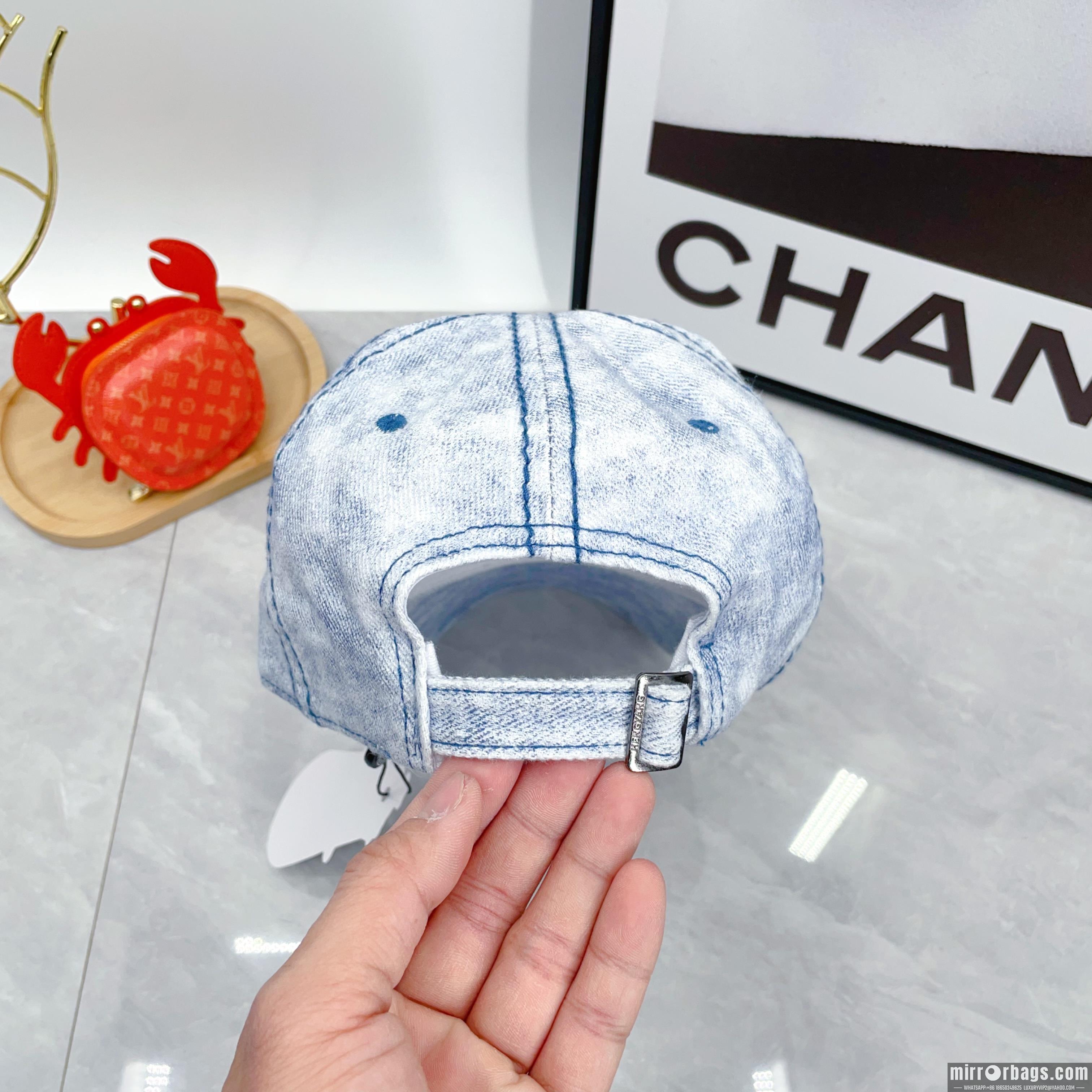 Chrome Hearts Hat dx22