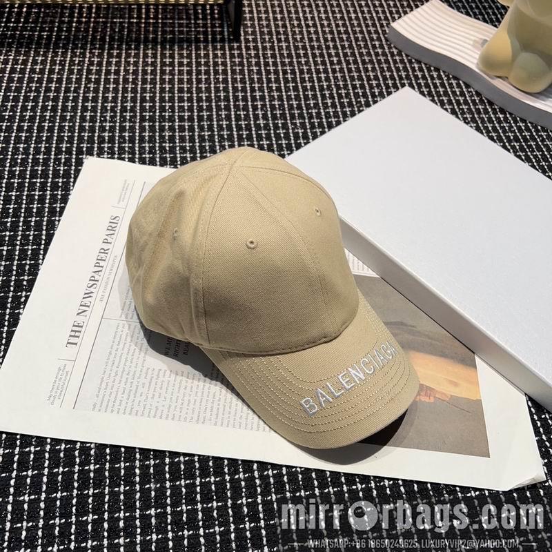 Balenciaga Hat dx12