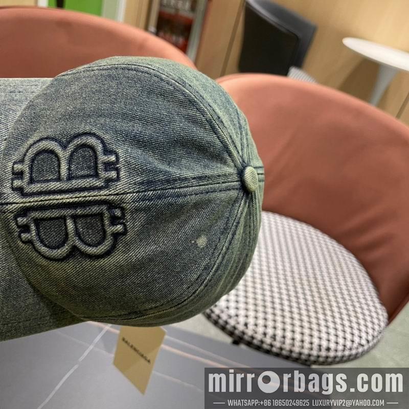 Balenciaga Hat 010202