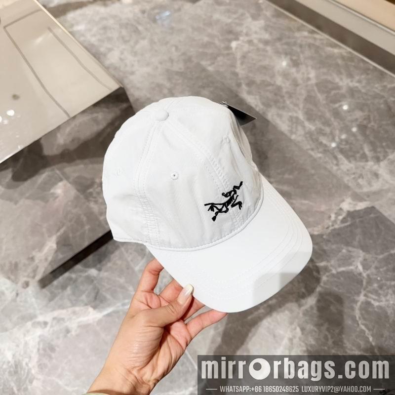 Arcteryx Hat dx11