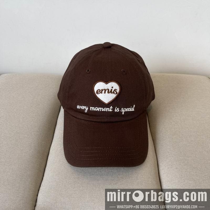 Emis Hat dx07