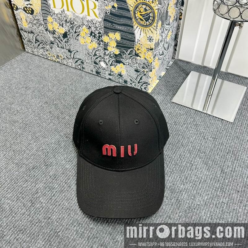Miumiu Hat dx75