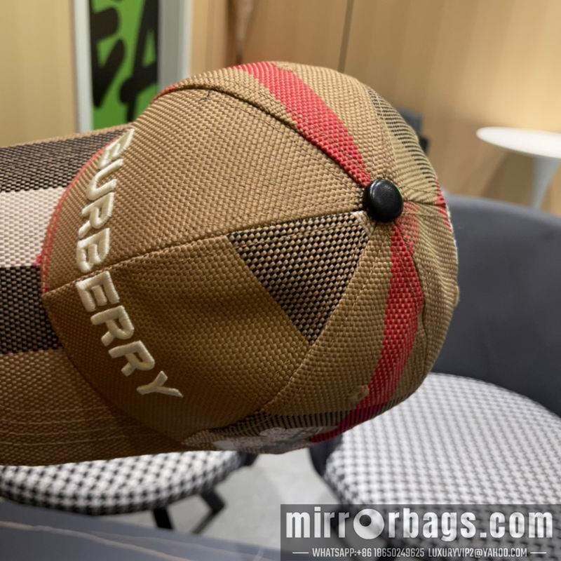 Burberry Hat 021002