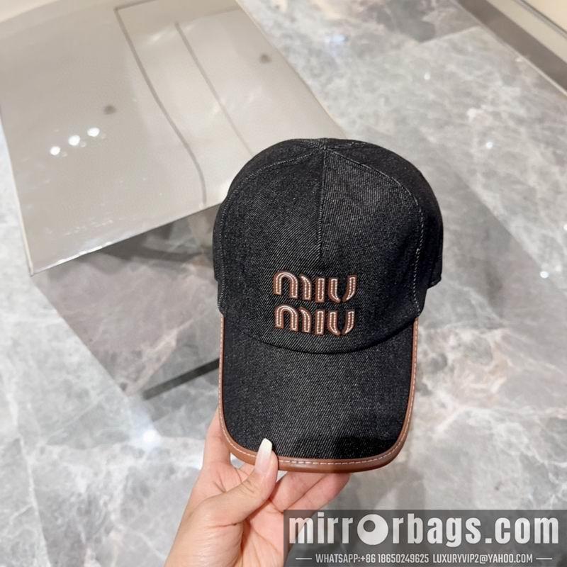 Miumiu Hat 071303