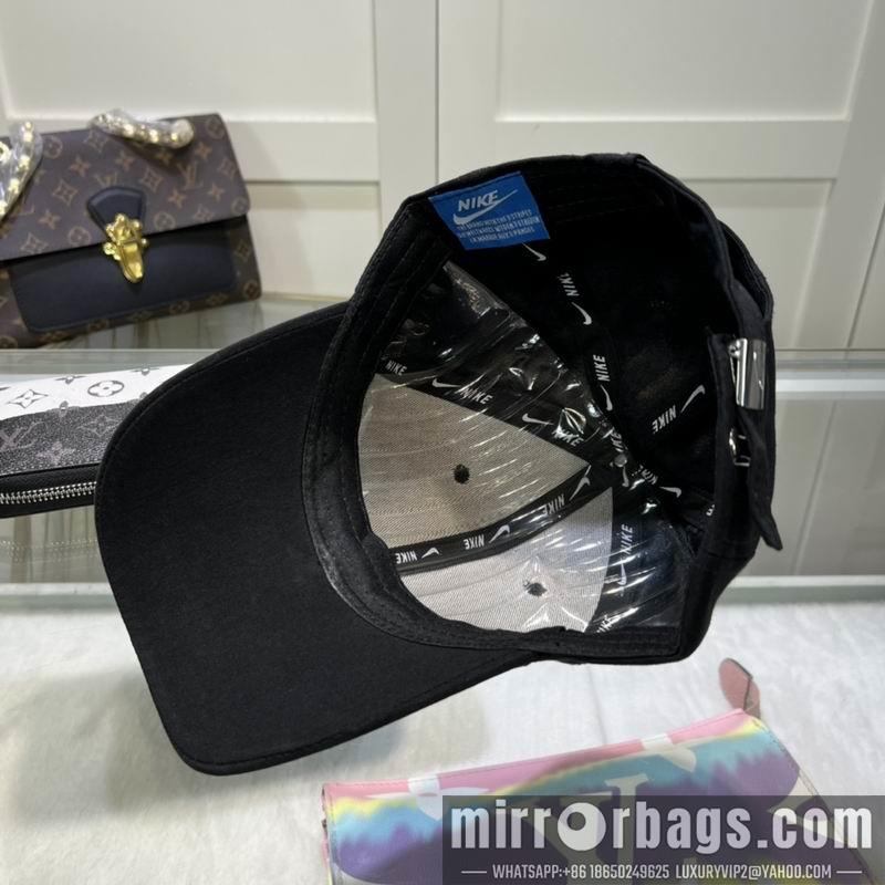 Nike Hat 061073