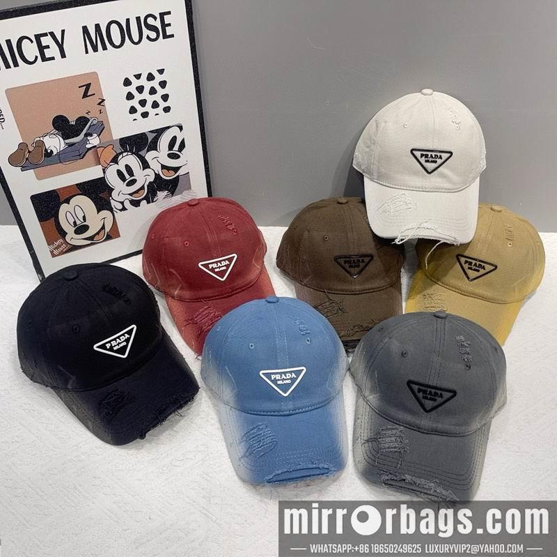 Prada Hat hm03