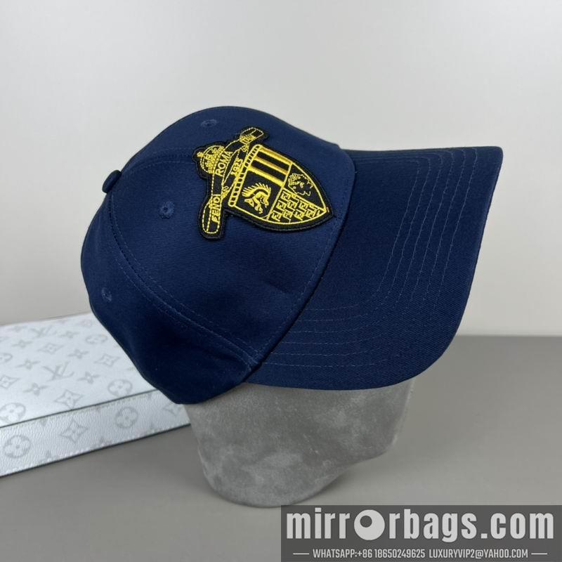 Fendi Hat dx76