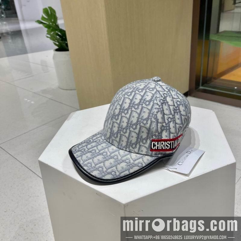 Dior Hat 083001