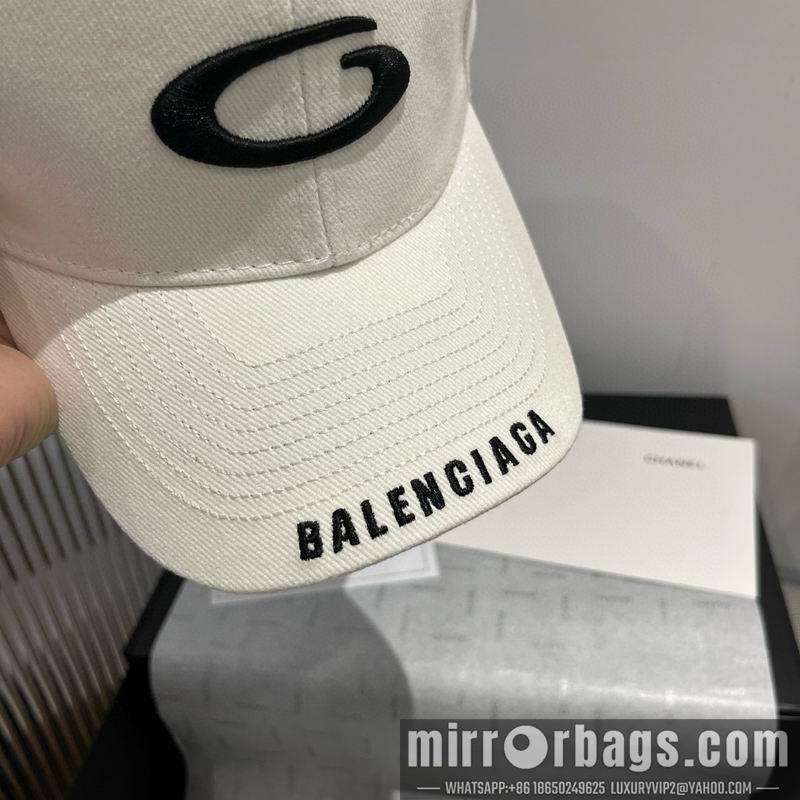 Balenciaga Hat dx42