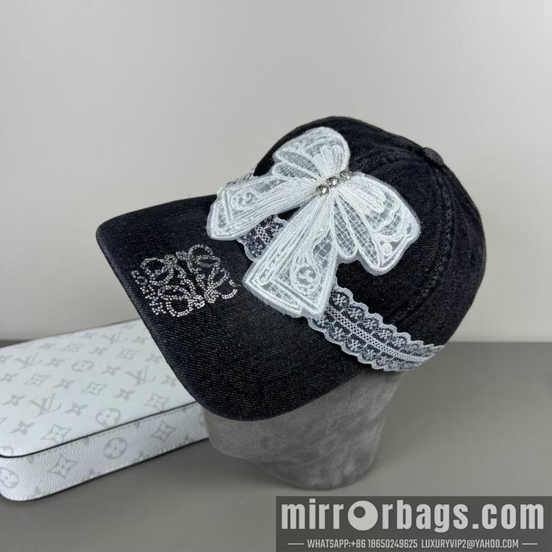 Loewe Hat dx45