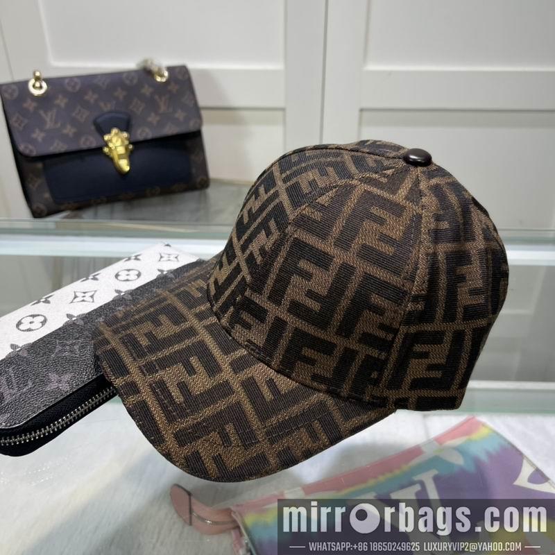 Fendi Hat dx63