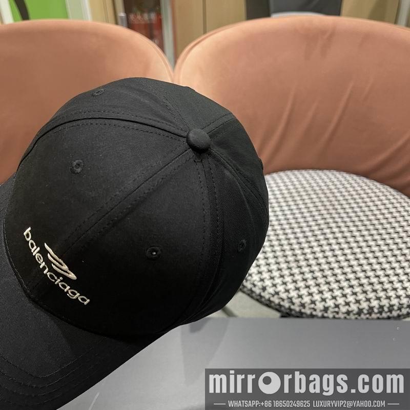 Balenciaga Hat 041404