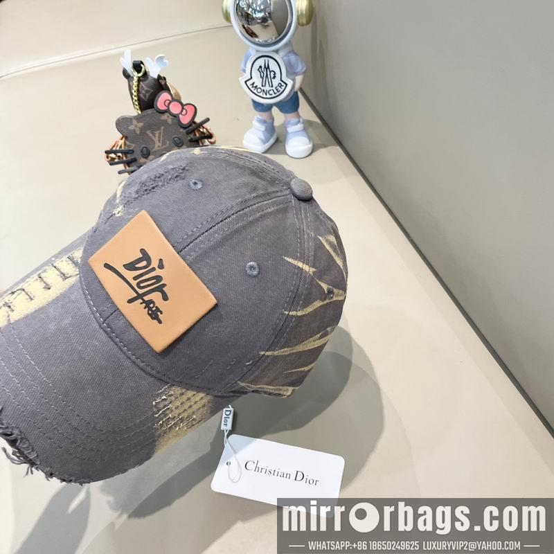 Dior Hat 072803