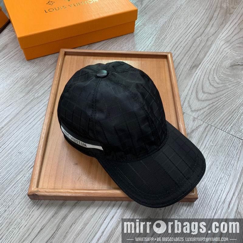 LV Hat dx149