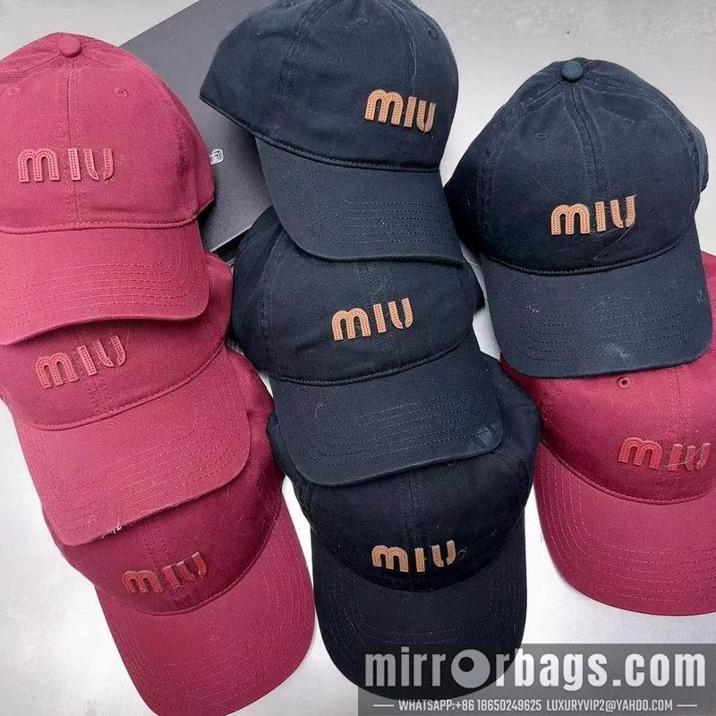 Miumiu Hat dx81