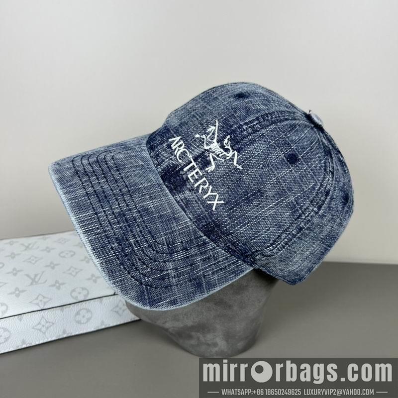 Arcteryx Hat dx16