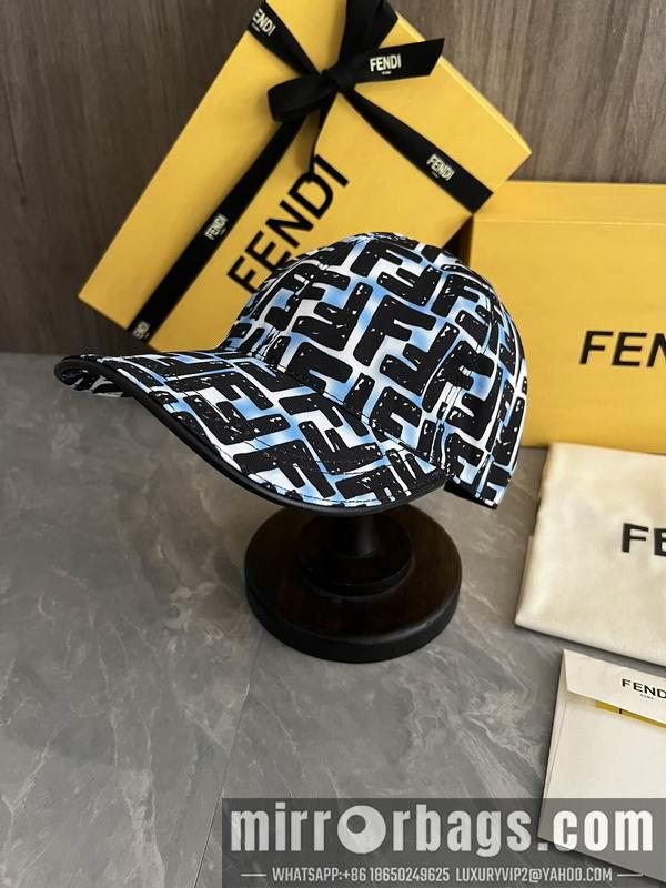 Fendi Hat dx59