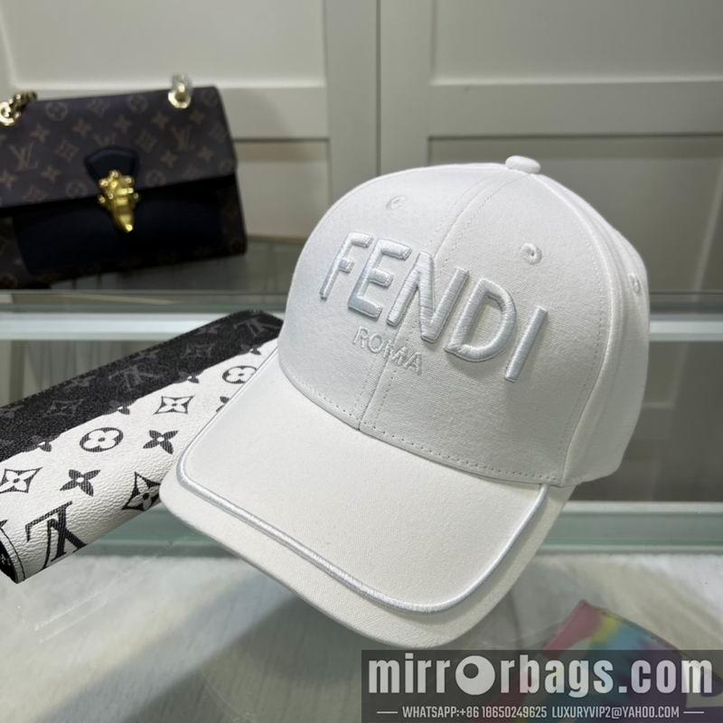 Fendi Hat dx03