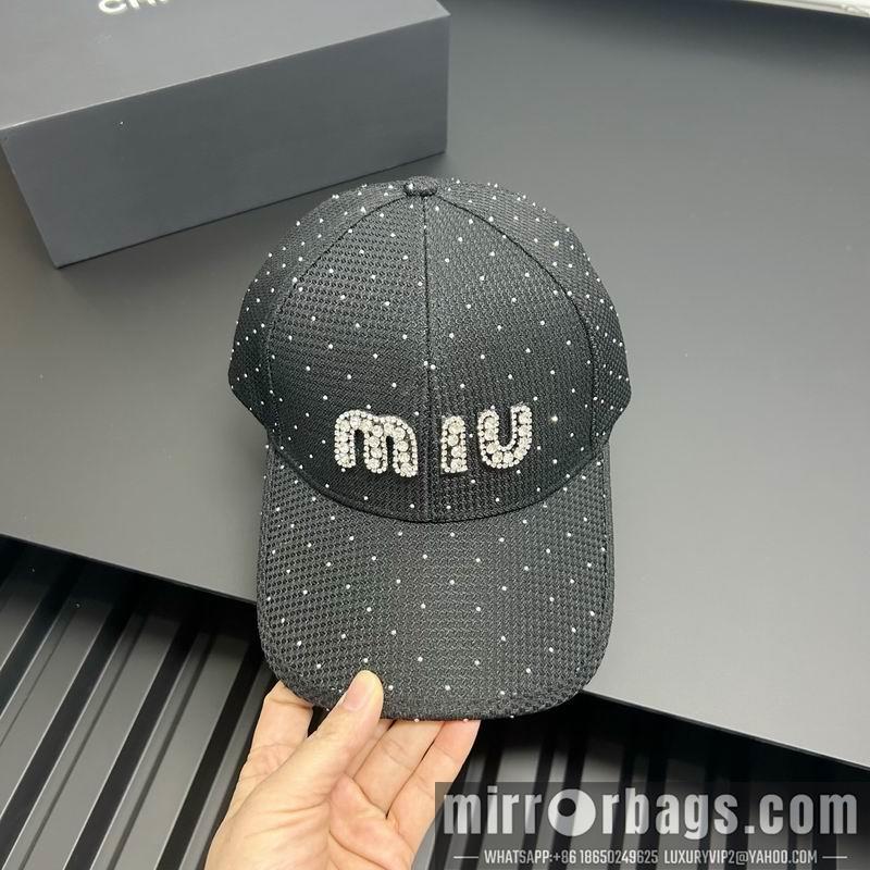 Miumiu Hat dx07