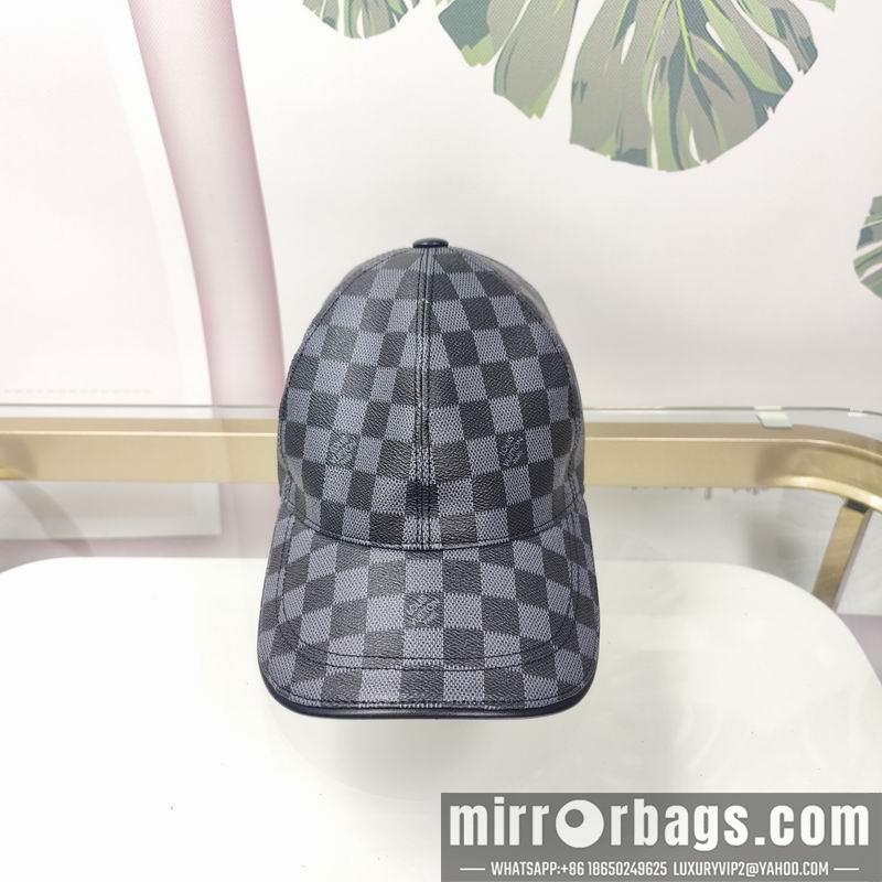 LV Hat dx127