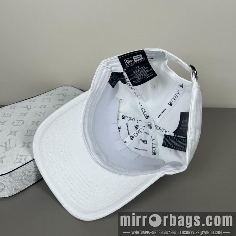 YSL Hat dx35