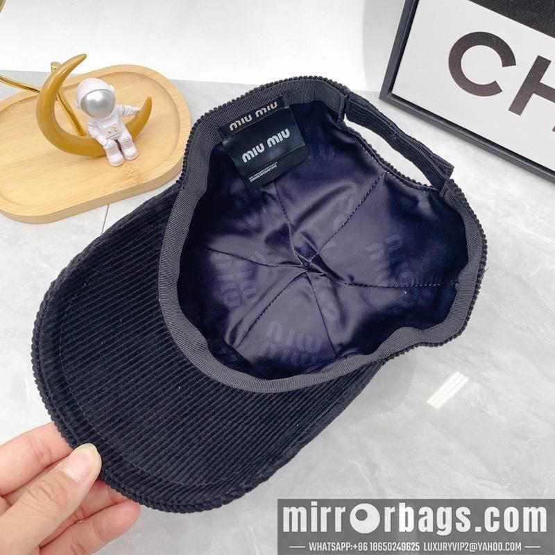 Miumiu Hat dx34