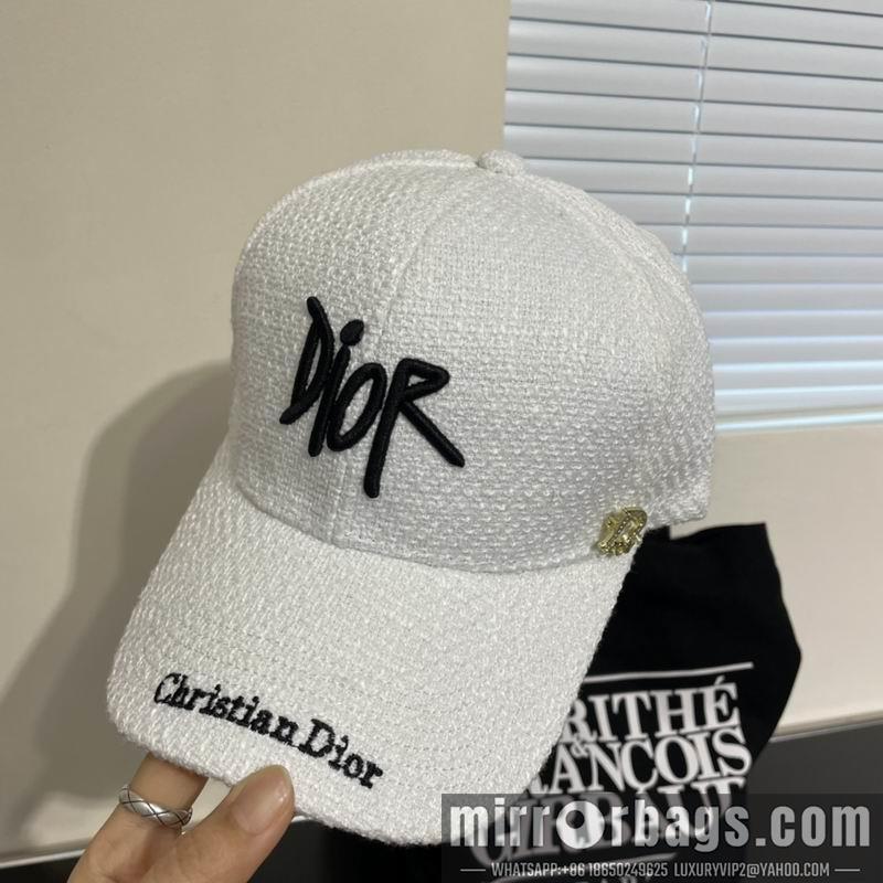 Dior Hat 083002
