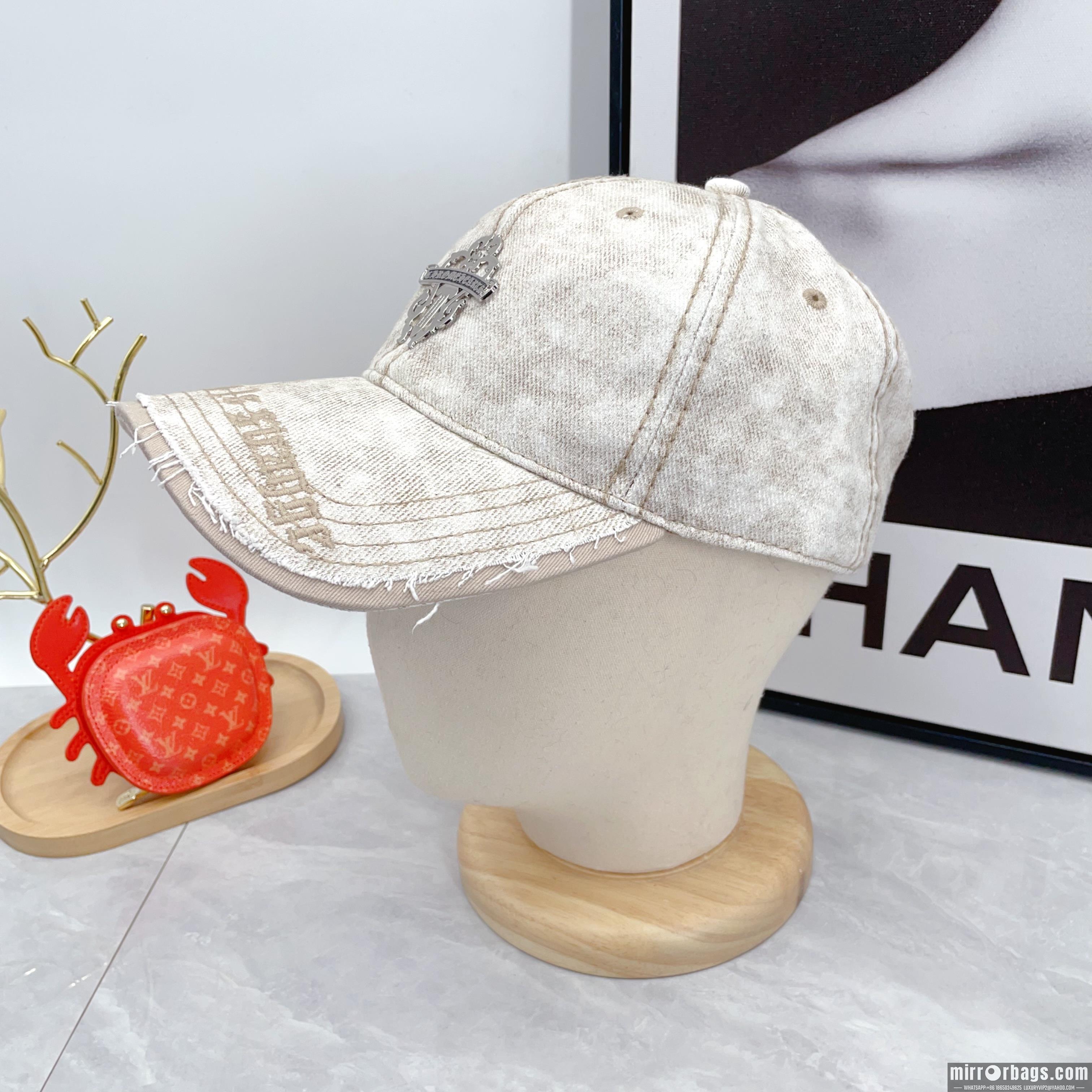 Chrome Hearts Hat dx22